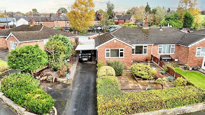 3 Bedroom Semi-Detached Bungalow For Sale In Scarratt Drive, Forsbrook, ST11