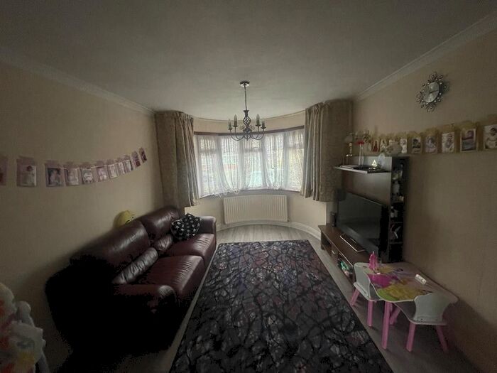 3 Bedroom Terraced House To Rent In Kings Road, Harrow, Greater London, HA2