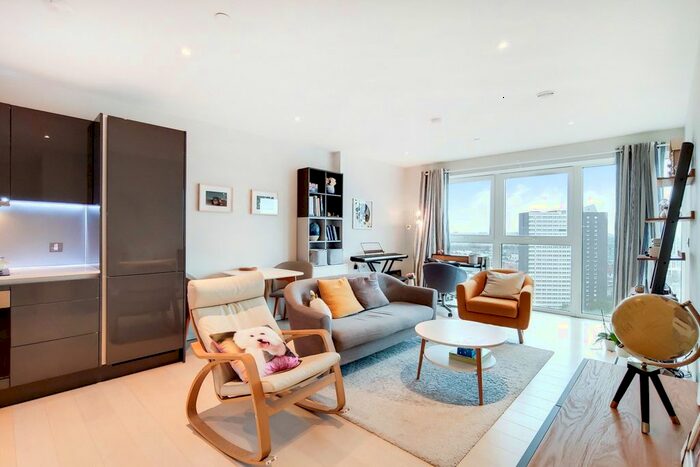 1 Bedroom Flat To Rent In Lantana Heights, Glasshouse Gardens, London, E20