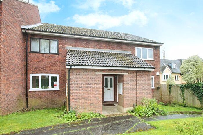 1 Bedroom Flat To Rent In Mallard Way, Northwood, HA6