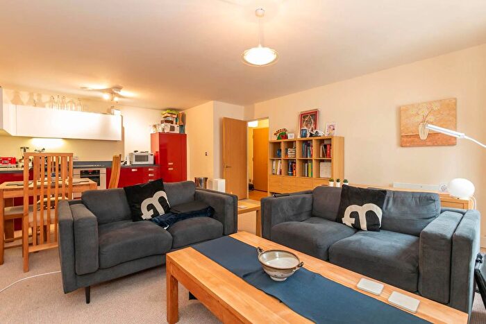 2 Bedroom Flat To Rent In Postbox, Upper Marshall Street, B1