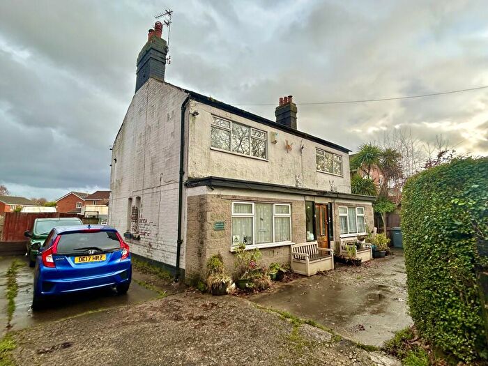 3 Bedroom Detached House For Sale In Arrowe Park Road, Arrowe Park, Wirral, CH49