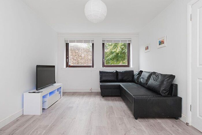 1 Bedroom Flat To Rent In L – New Johns Place, Edinburgh, EH8