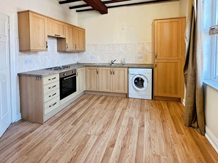 3 Bedroom Apartment To Rent In Buxton Road, Ashbourne, DE6