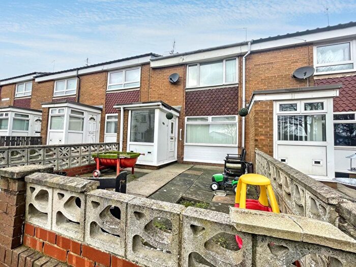 2 Bedroom Terraced House For Sale In Regent Court, South Shields, NE33