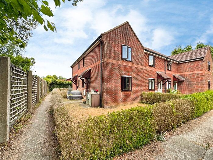 1 Bedroom Terraced House To Rent In Lyss Court, Station Road, Liss, GU33