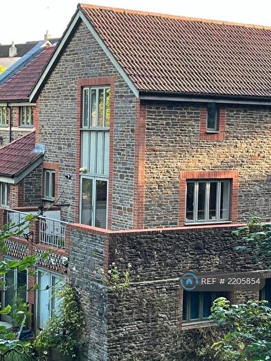 4 Bedroom Terraced House To Rent In Frenchay/Flock Mill, Bristol, BS16