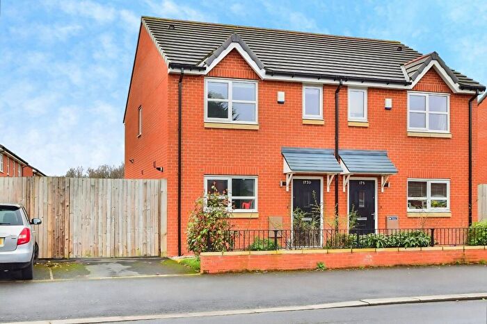 2 Bedroom Semi-Detached House To Rent In Darley Avenue, Manchester, M21