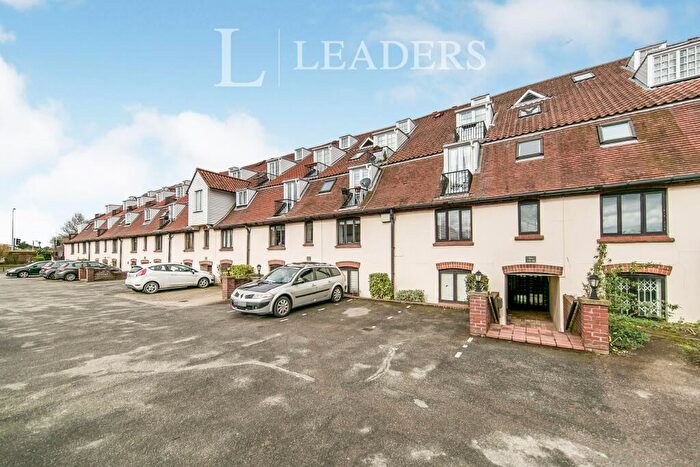 2 Bedroom Flat To Rent In Stokebridge Maltings, Dock Street, Ipswich, IP2