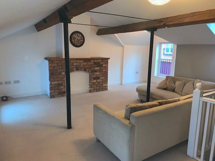 2 Bedroom Cottage To Rent In Nightingale Mews, Derby, DE1