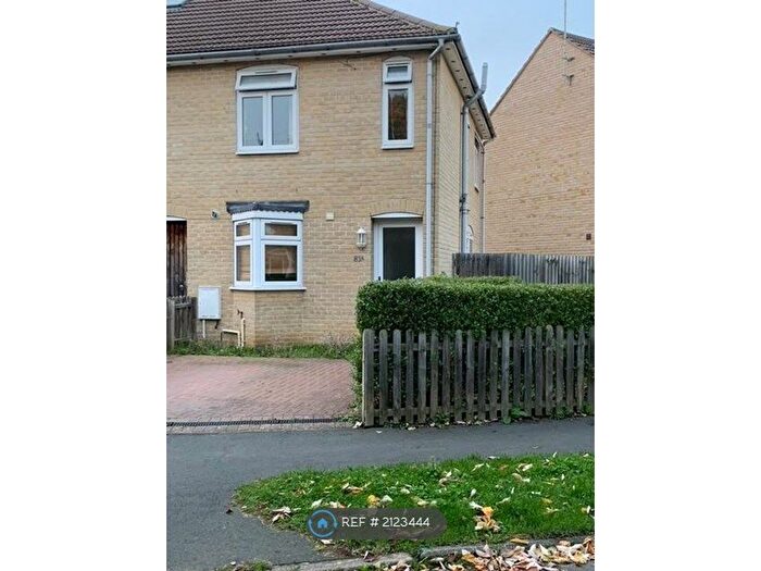 3 Bedroom End Of Terrace House To Rent In Ramsden Square, Cambridge, CB4
