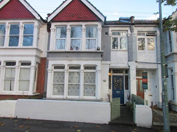 2 Bedroom Flat To Rent In GfF Warrior Square, Southend On Sea, SS1