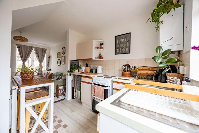 1 Bedroom Terraced House To Rent In Braunfels Walk, Newbury, RG14