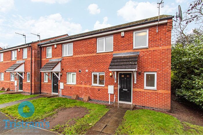 3 Bedroom End Terrace House To Rent In Turner Close, City Hospital, NG5
