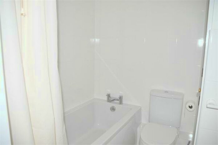 1 Bedroom Flat To Rent In Melba Court, Writtle, Chelmsford, CM1