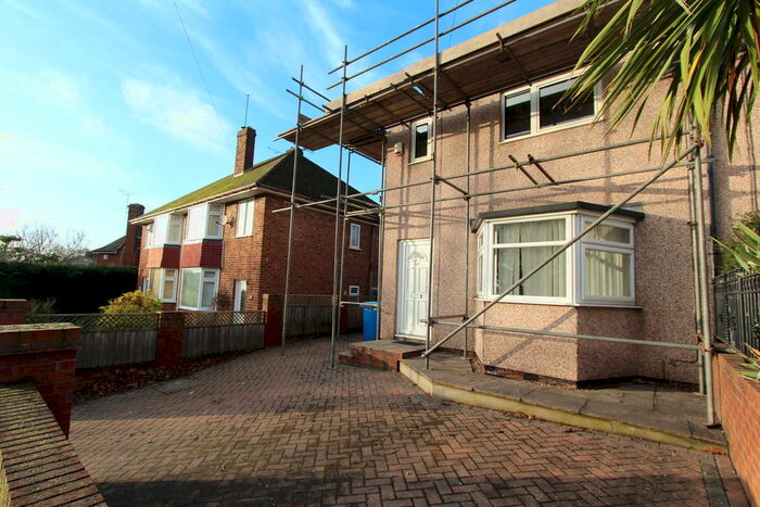 2 Bedroom Semi-Detached House To Rent In Hady Hill, Chesterfield, S41