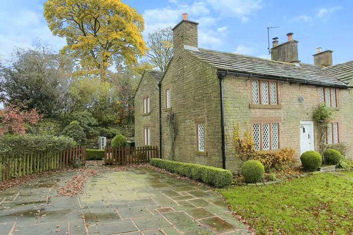 3 Bedroom Semi-Detached House For Sale In Wincle, Macclesfield, Cheshire, SK11