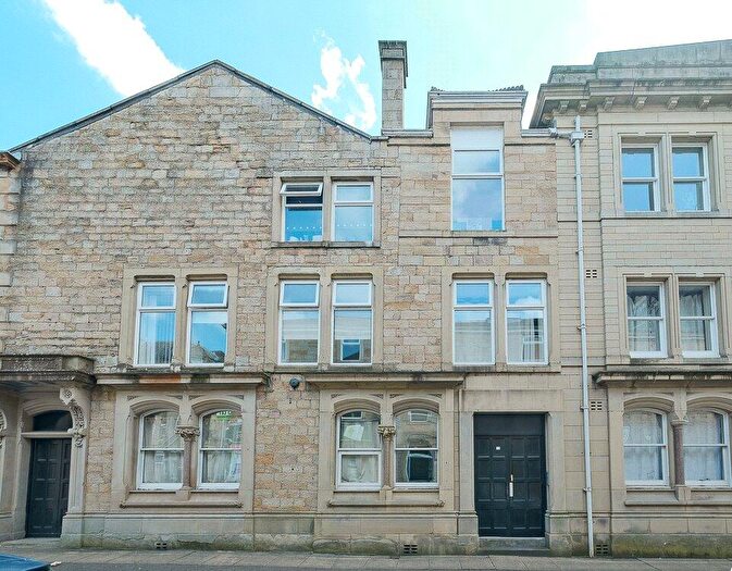 1 Bedroom Apartment To Rent In Nicholas Street, Burnley, Lancashire, BB11