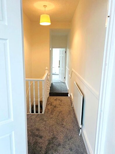 4 Bedroom Terraced House To Rent In Glencoe Avenue, Ilford, IG2