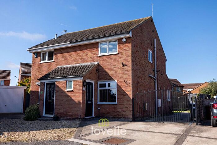 2 Bedroom Semi-Detached House For Sale In Orion Way, Grimsby, DN34