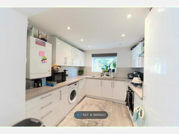 4 Bedroom Terraced House To Rent In West Road, London, E15