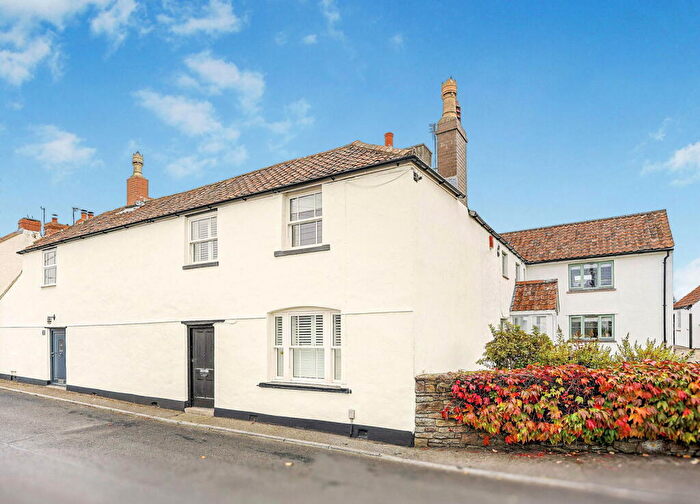 3 Bedroom Semi Detached House For Sale In A Delightful Home In Historic Silver Street, BS48