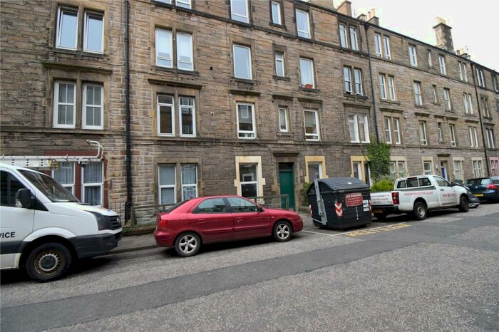 2 Bedroom Flat To Rent In Dalgety Avenue, Meadowbank, Edinburgh, EH7