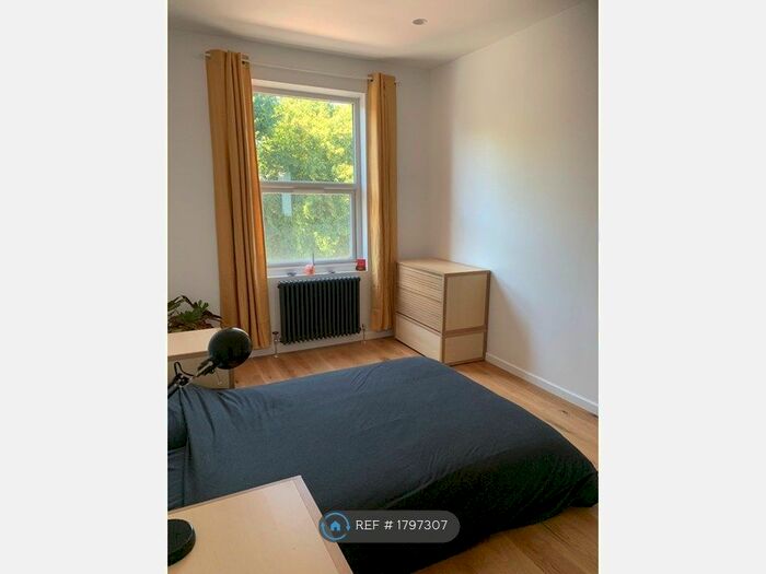 1 Bedroom Flat To Rent In Caledonian Road, London, N7