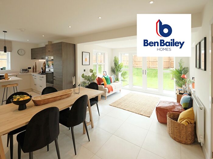 4 Bedroom Detached House For Sale In Symonds Avenue, Rotherham, S62