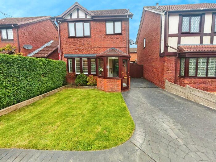 3 Bedroom Detached House For Sale In Lyceum Close, Crewe, CW1