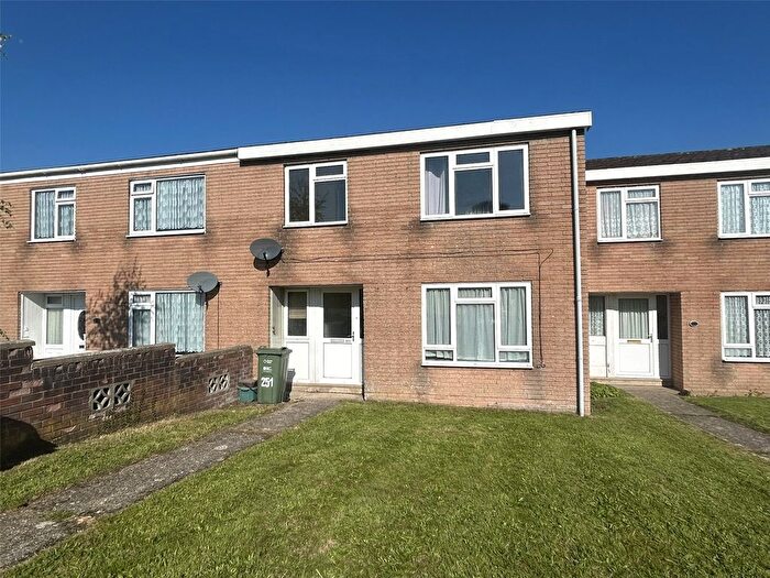 3 Bedroom Terraced House For Sale In Henson Park, Chard, Somerset, TA20