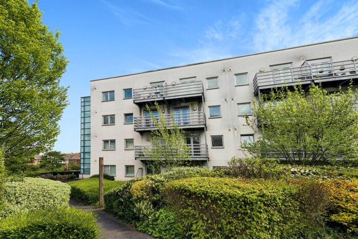 2 Bedroom Flat For Sale In Cherry Street, Sheffield, S2