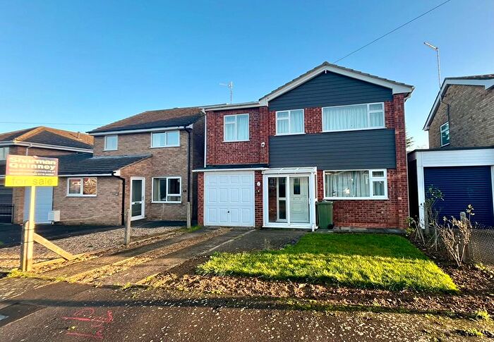 4 Bedroom Detached House For Sale In Rycroft Avenue, Deeping St. James, Peterborough, PE6