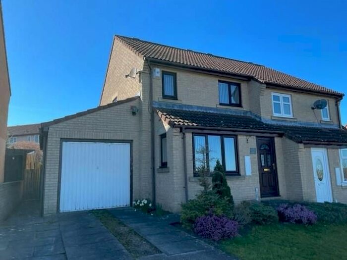 2 Bedroom Semi-Detached House To Rent In Redwell Court, Prudhoe, NE42