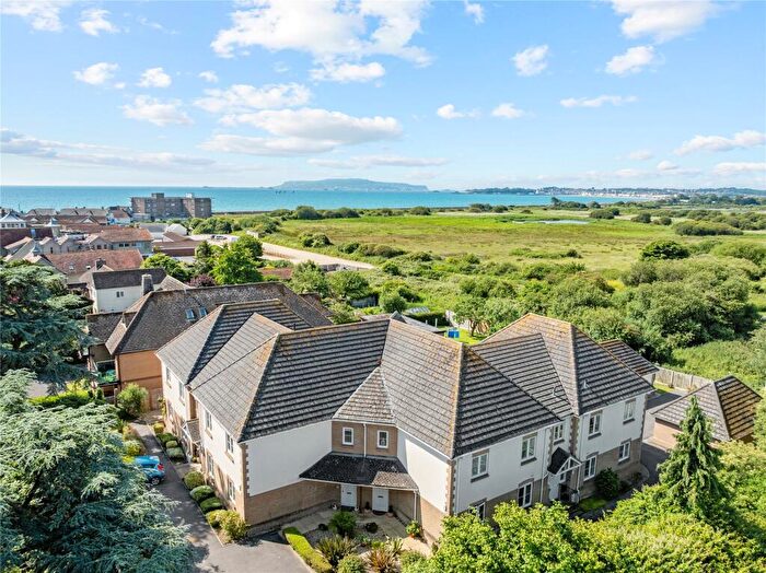 2 Bedroom Apartment For Sale In Weymouth, Dorset, DT3