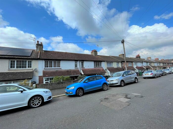 3 Bedroom Property To Rent In Dudley Road, Brighton, BN1