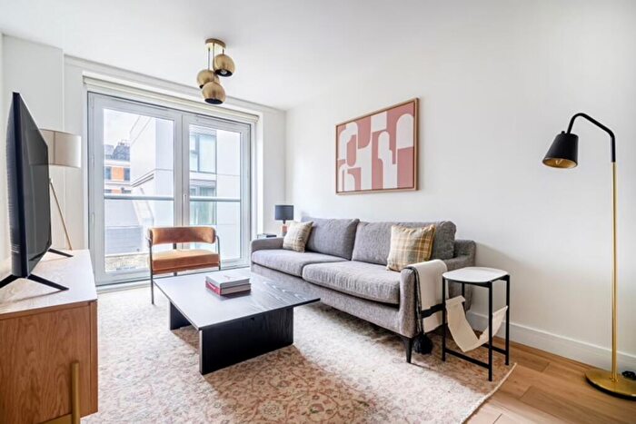 2 Bedroom Flat For Sale In Leonard Street, London, EC2A