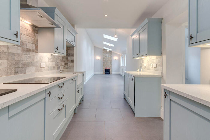 2 Bedroom Flat For Sale In East Dulwich Road, East Dulwich, SE22