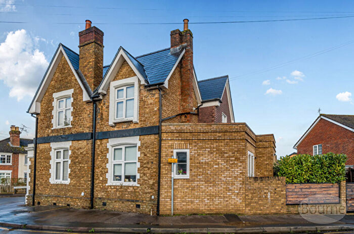 1 Bedroom Apartment For Sale In Fern Road, Godalming, Surrey, GU7