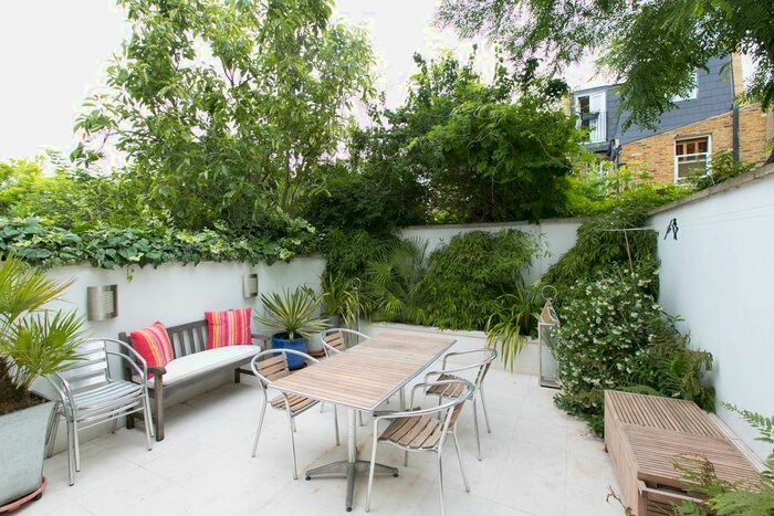 4 Bedroom Terraced House To Rent In Alma Road, London, SW18