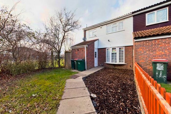 3 Bedroom End Of Terrace House To Rent In Tallis Close, Crawley, RH11