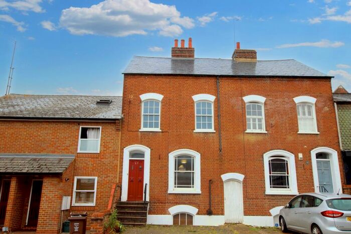 3 Bedroom Terraced House To Rent In Lattimore Road, St Albans, AL1