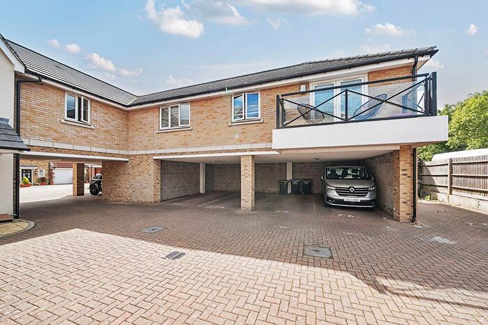 2 Bedroom Coach House For Sale In Blenheim Square, North Weald, CM16