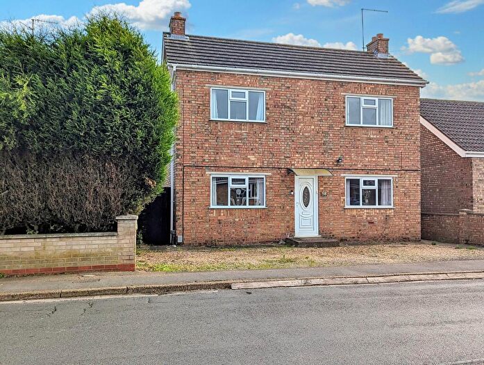 2 Bedroom Detached House For Sale In Cemetery Road, Whittlesey, Peterborough, Cambridgeshire, PE7