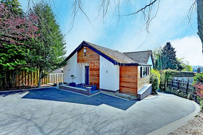 4 Bedroom Detached House For Sale In Front Street, Fritchley, DE56