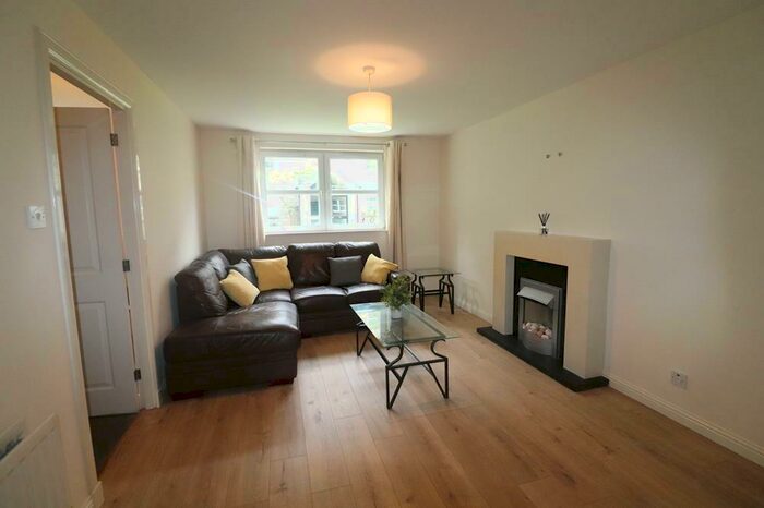 2 Bedroom Flat To Rent In South College Street, Aberdeen, AB11