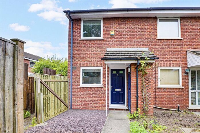 2 Bedroom End Of Terrace House To Rent In Ferngill Close, The Meadows, Nottinghamshire, NG2