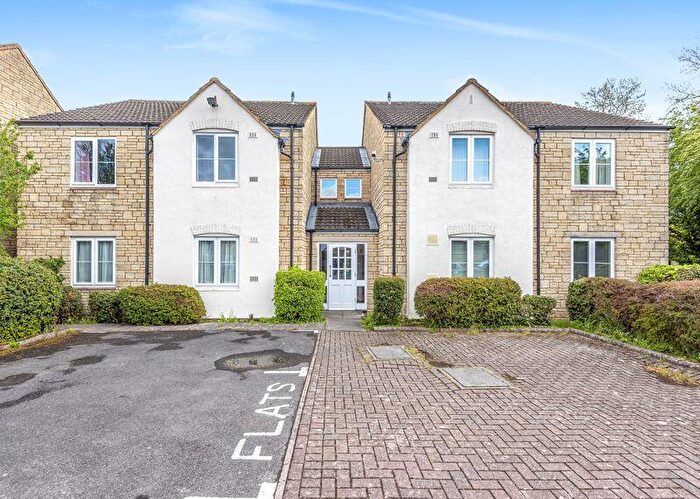 1 Bedroom Flat To Rent In Avocet Way, Bicester, OX26