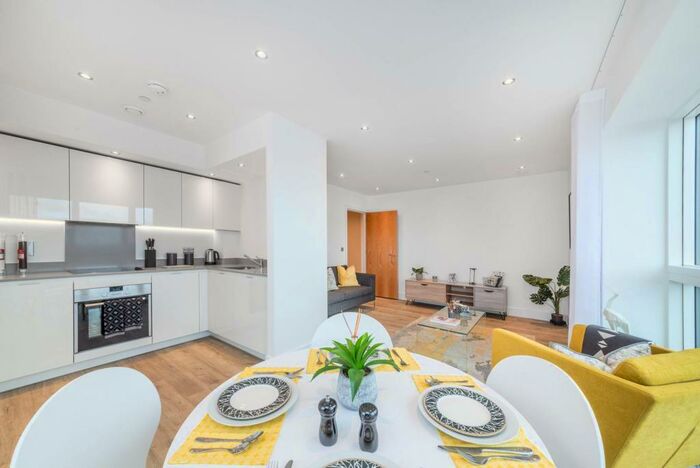 2 Bedroom Flat To Rent In Lyon Road, Harrow, HA1