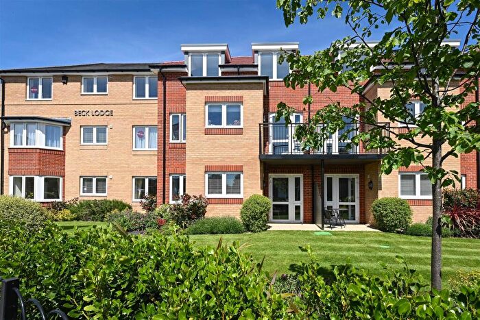 1 Bedroom Retirement Property For Sale In Beck Lodge, Park Gate, Southampton, Hampshire, SO31
